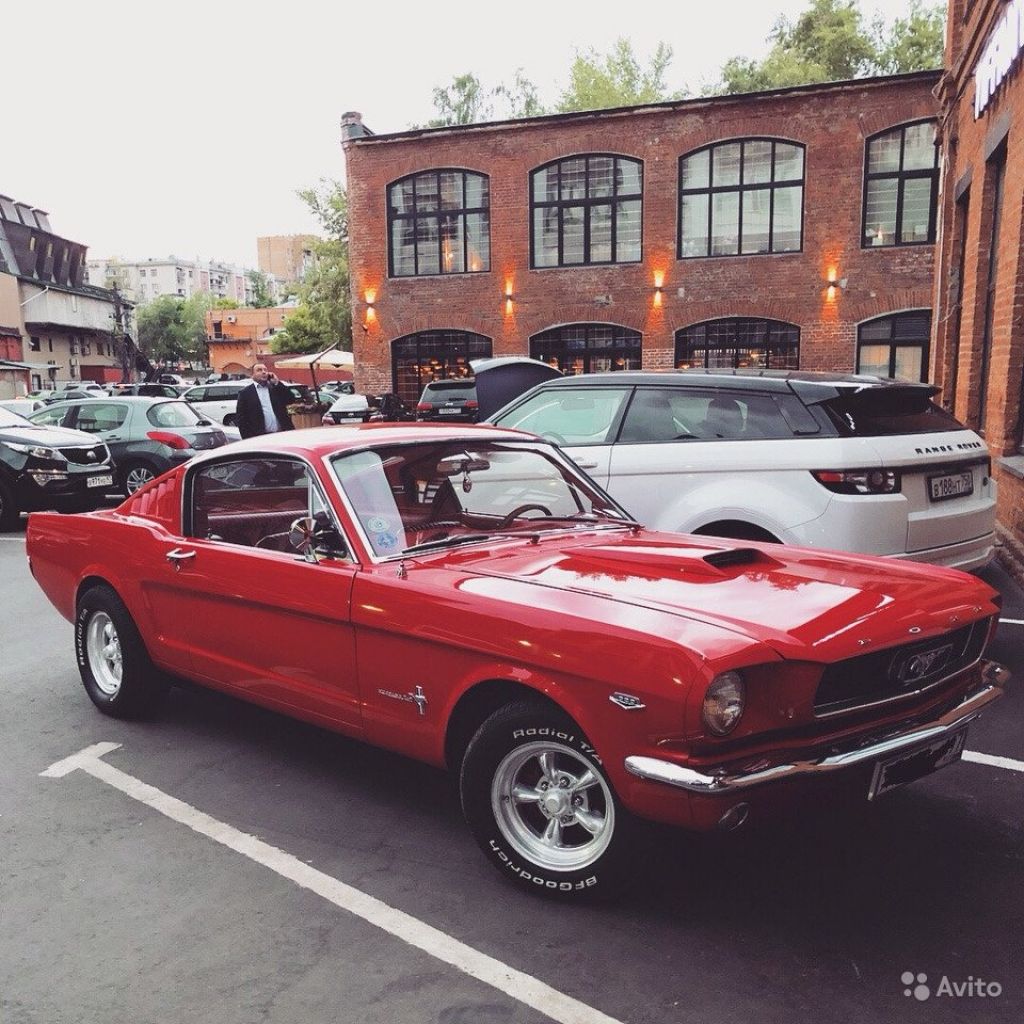 Ford Mustang 4.8 МТ, 1966, купе в Москве. Фото 1